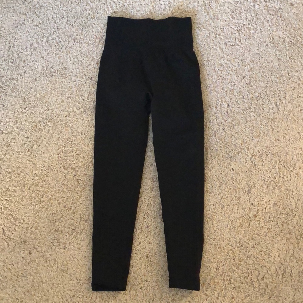 ACTA Black Highwaisted Leggings